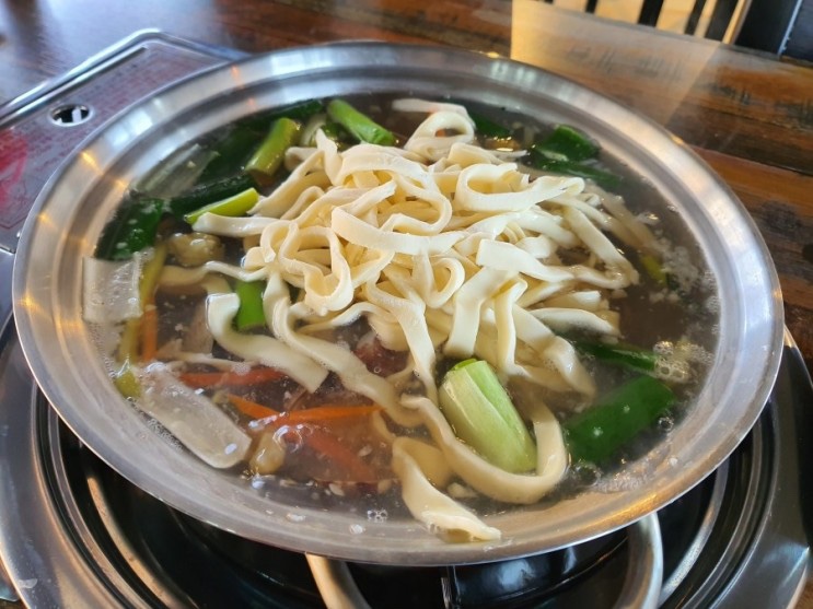 즉석칼국수 이미지