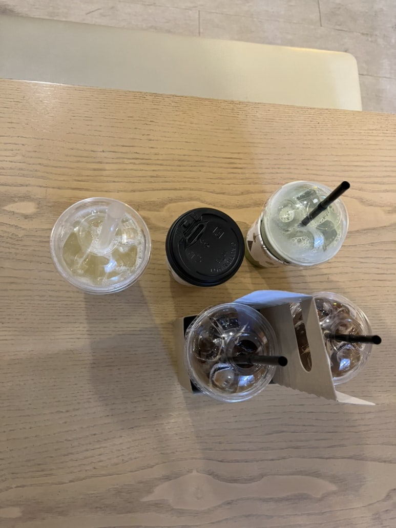 더카페 브레드유 이미지
