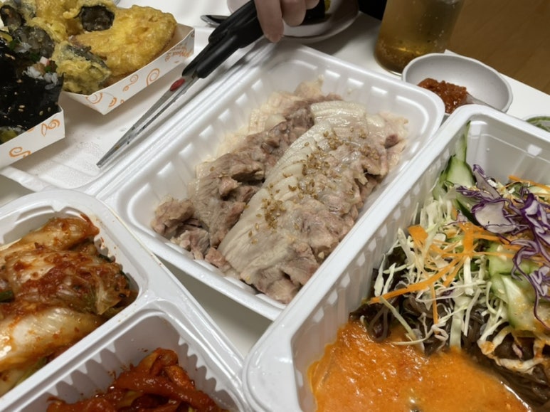 송서방네왕족발 이미지