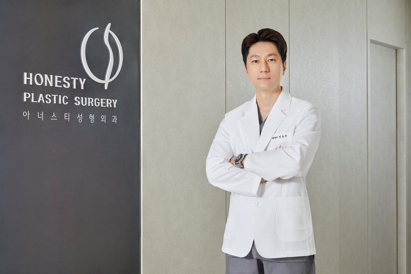 아너스티성형외과의원 이미지