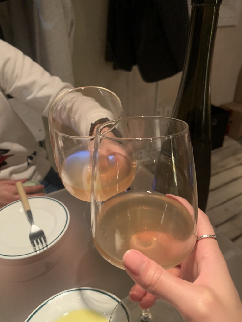 단정와인 이미지