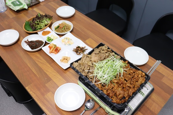 강원도위가연탄불고기 이미지