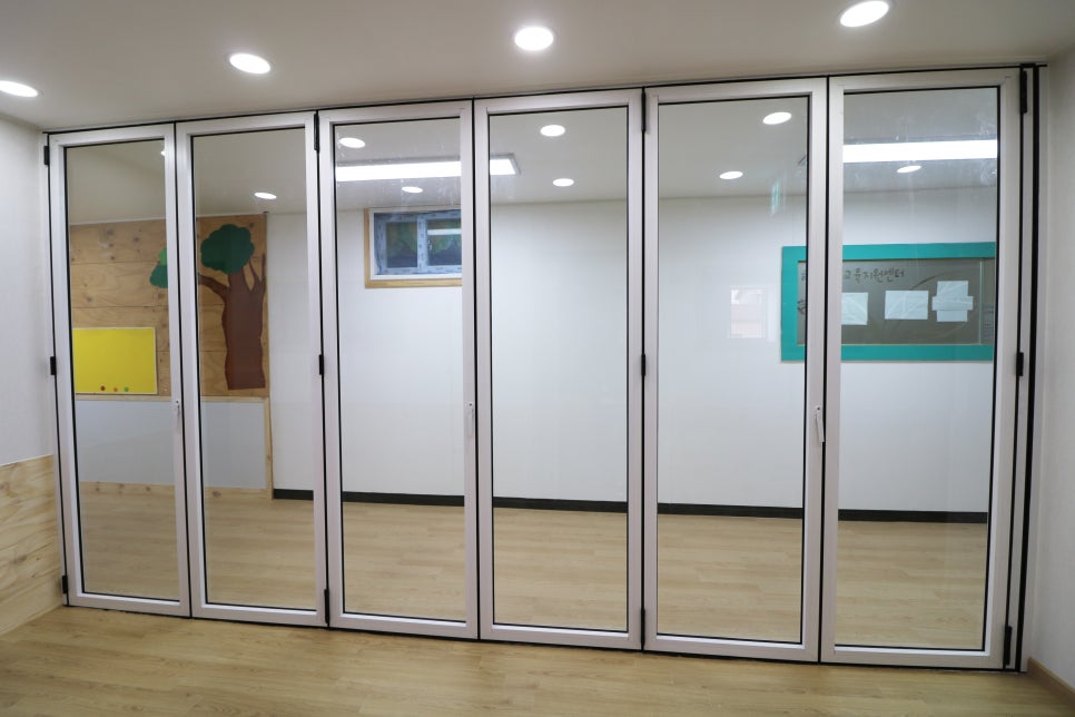 더디자인선 이미지