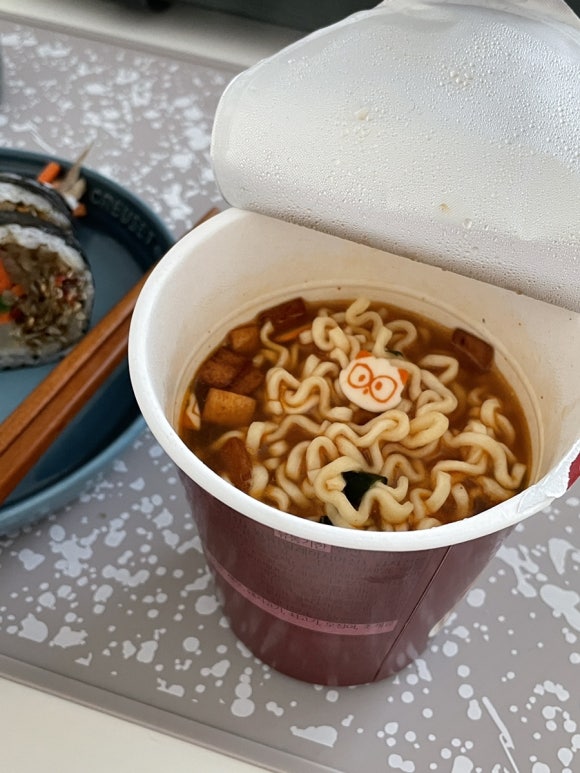 산이김밥 이미지