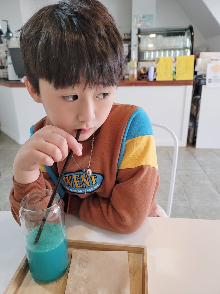 카페;오숑 이미지
