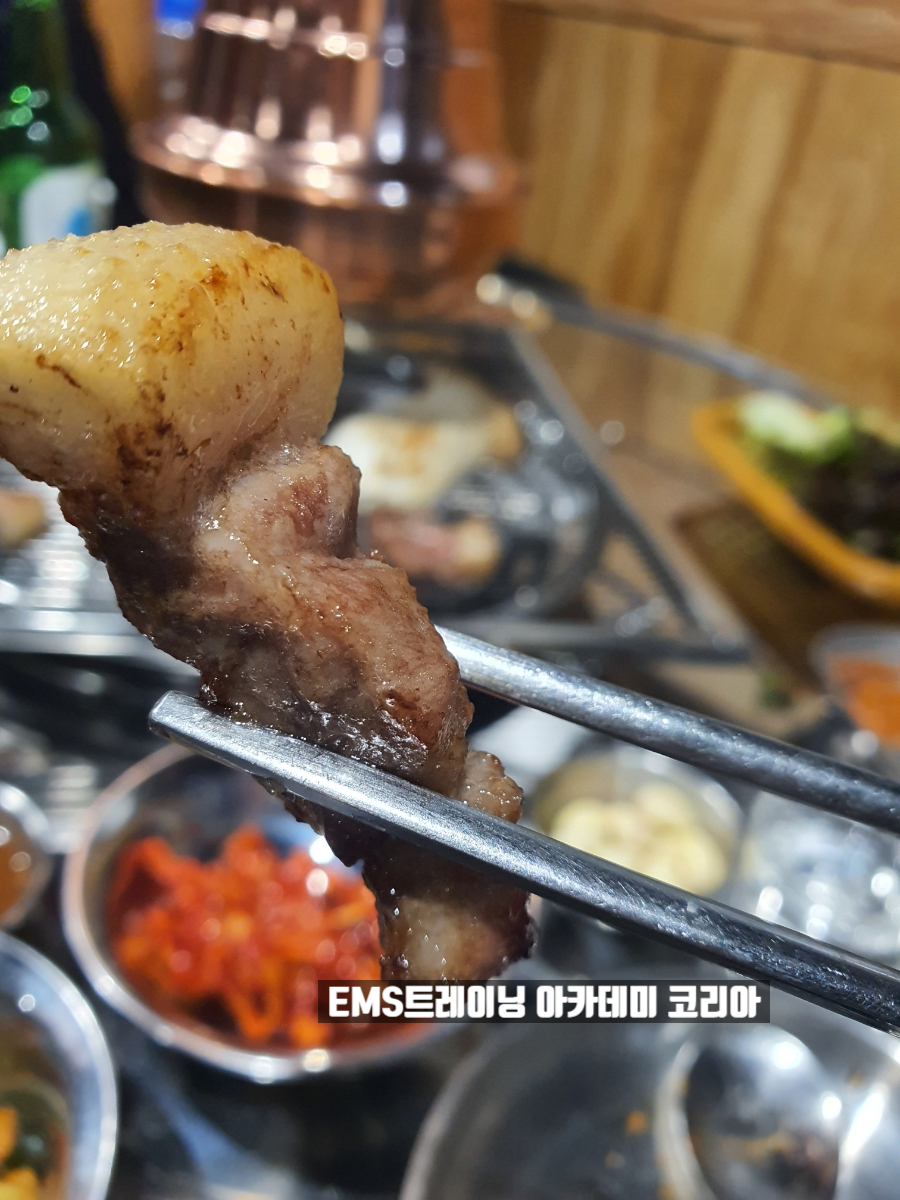 식껍 숯불돼지구이 사진 3