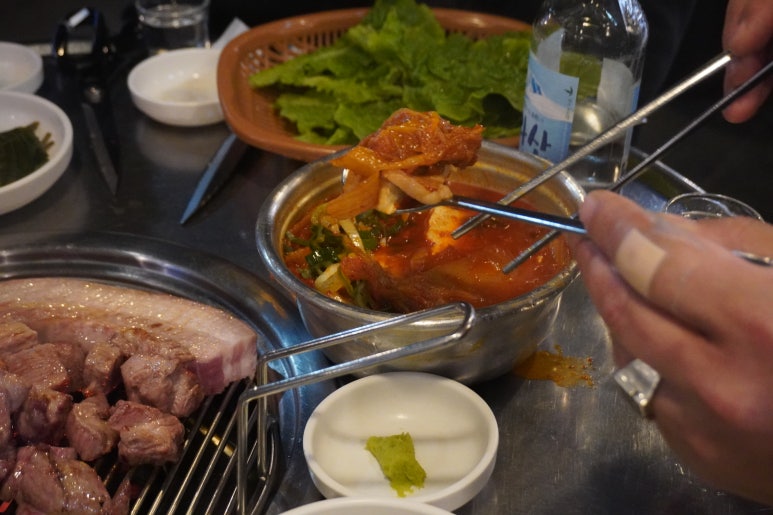제주흙돼지 이미지