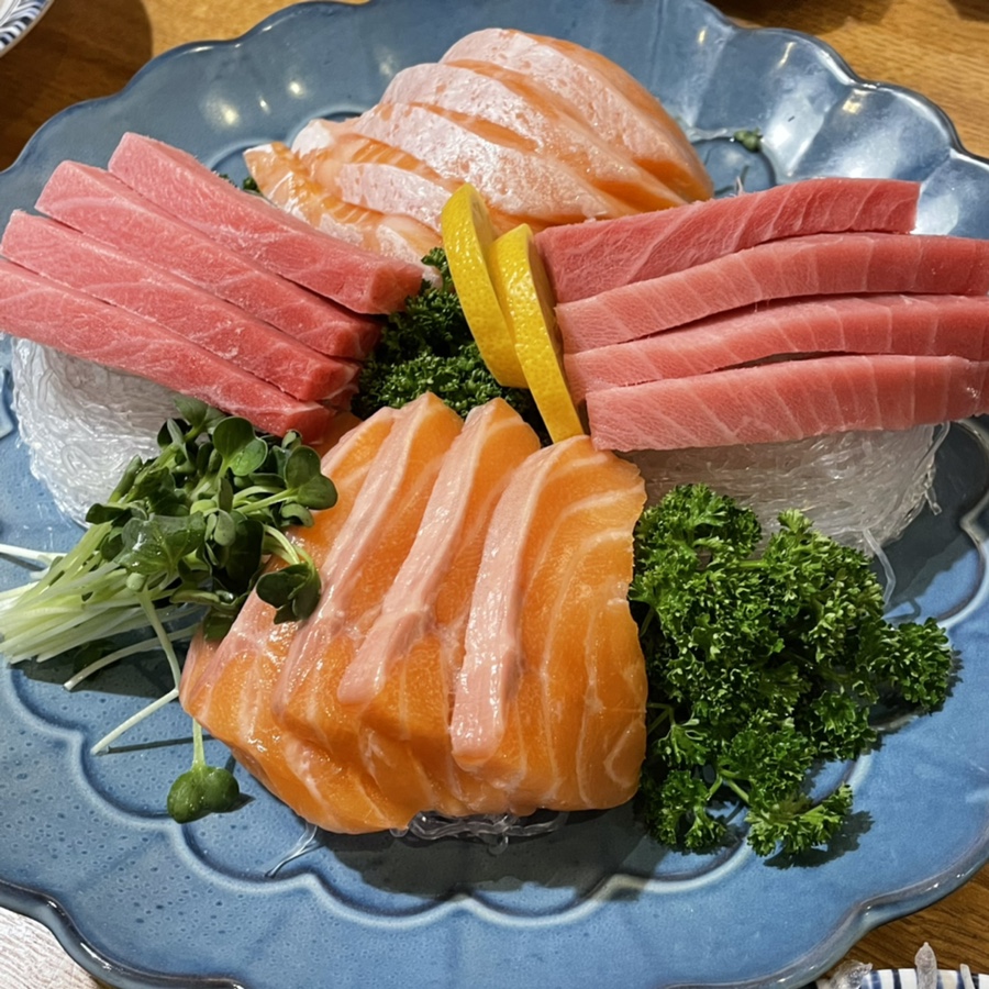 용하초밥참치 이미지
