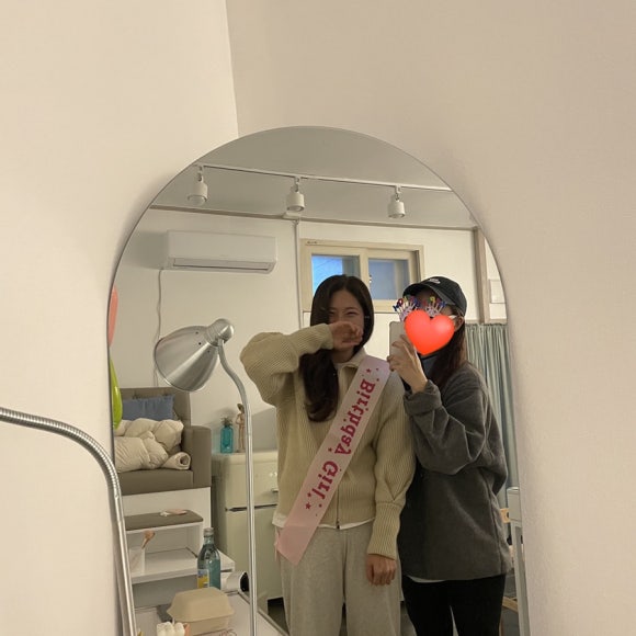 네일시샘달 이미지