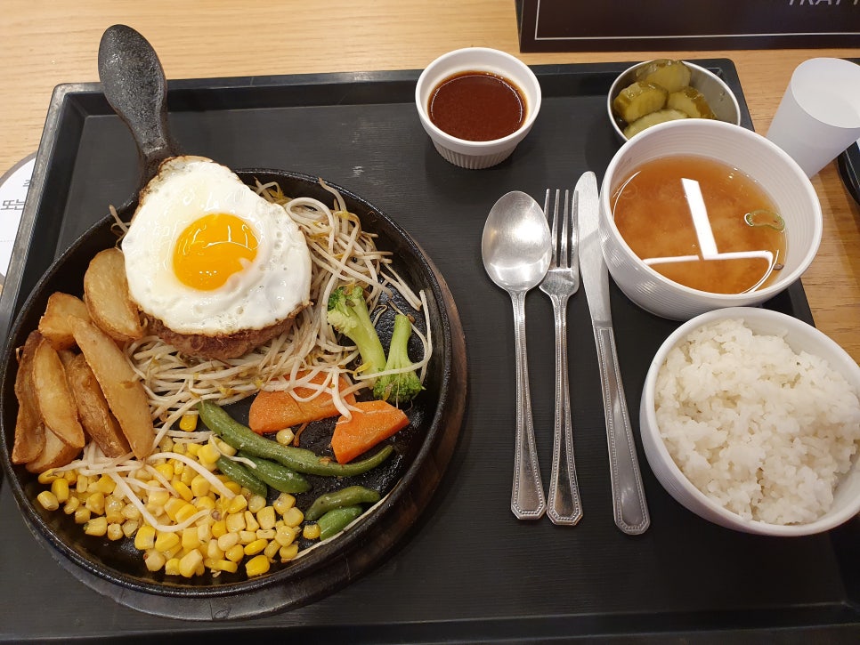 오지상함박스테이크 이미지