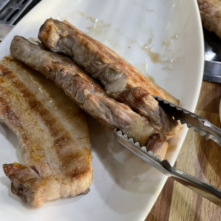 생생통삼겹 이미지