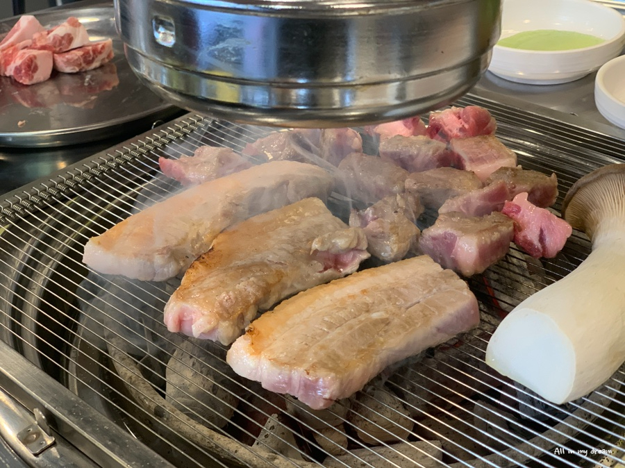 깍뚝숯불구이 이미지