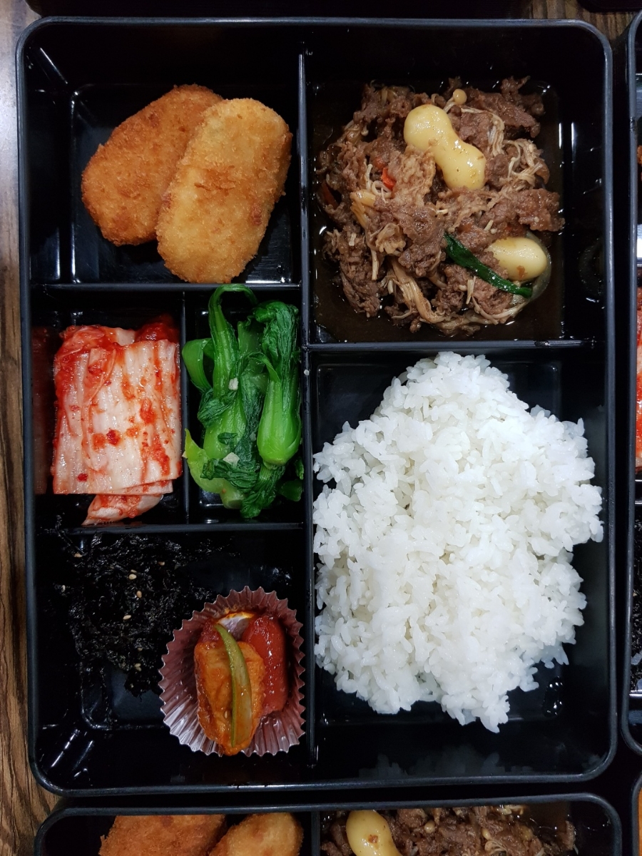 넝쿨식당 이미지