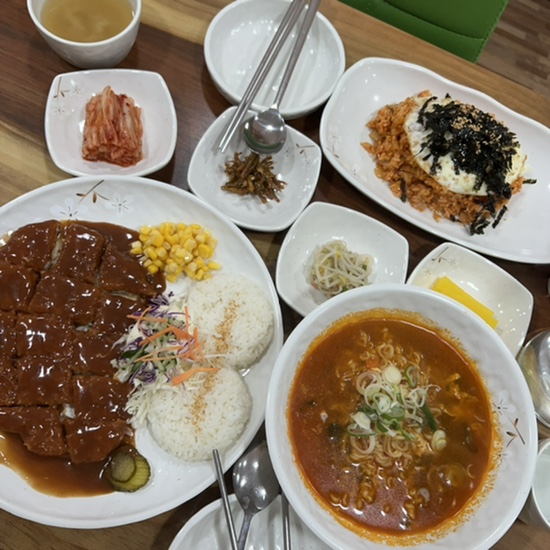 맘스그린푸드 이미지