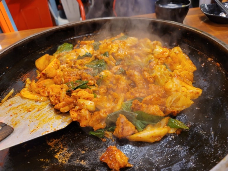 오만닭갈비 이미지