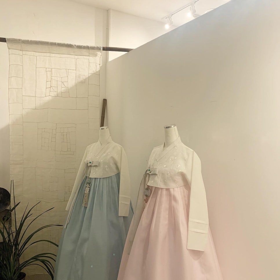 아띠아리한복 이미지