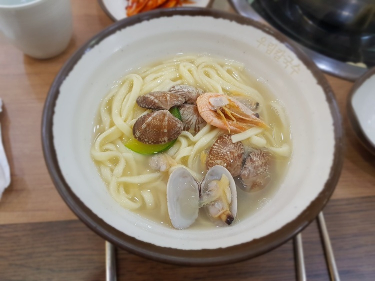우림칼국수 이미지