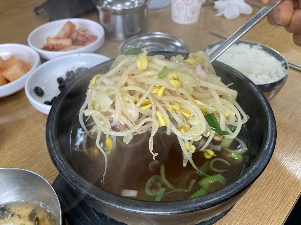 비사벌 전주 콩나물 국밥 이미지