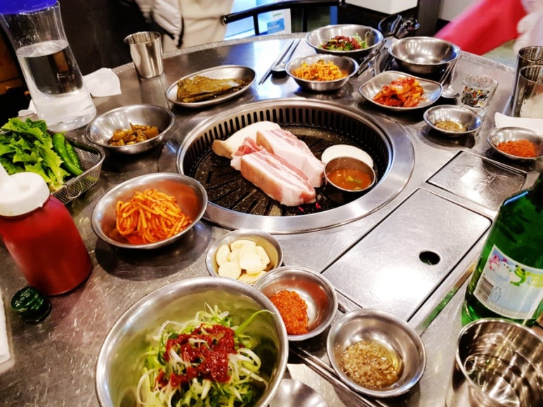 백년숯불정육식당 이미지
