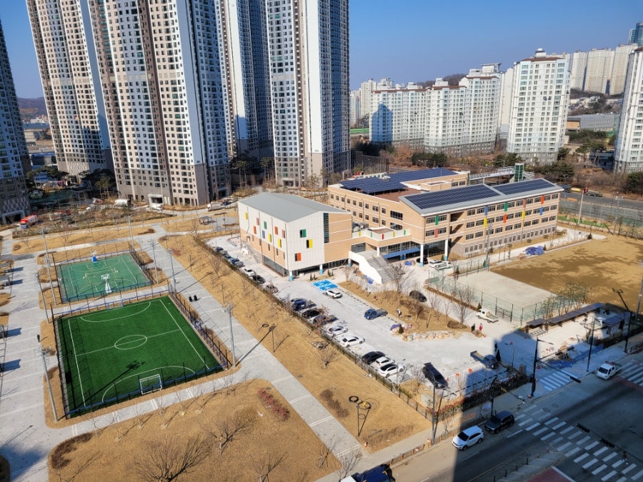 한들물빛중학교 이미지