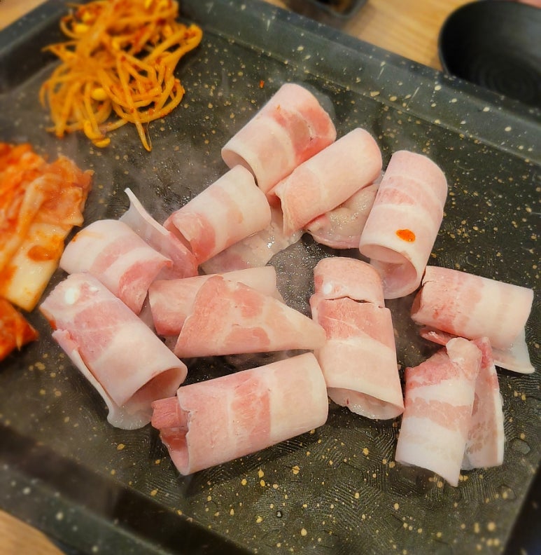 울랄라대패삼겹 이미지