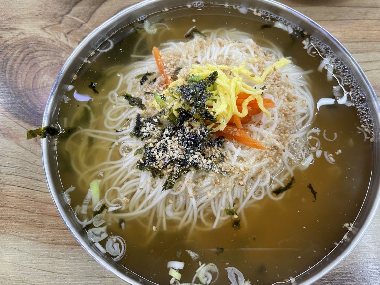 산마루멸치국수 이미지