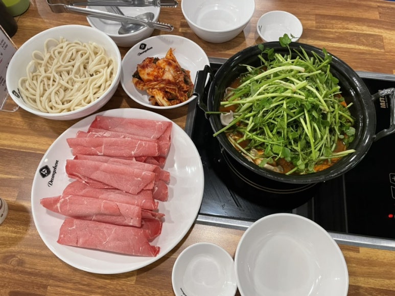 등촌샤브칼국수오산대역점 이미지