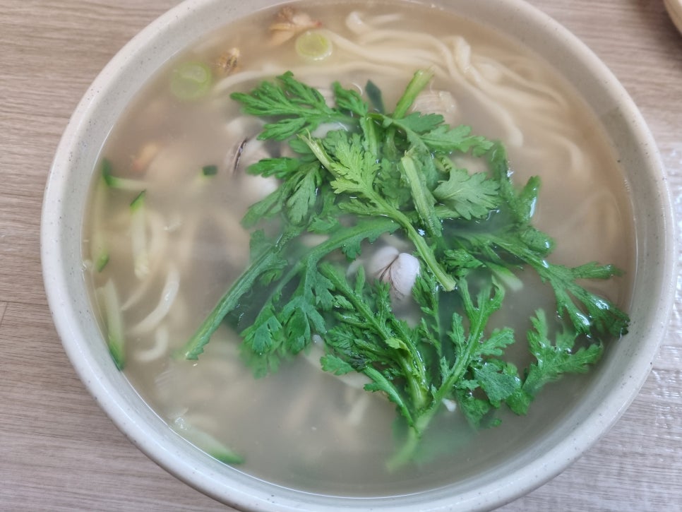 이씨칼국수 이미지