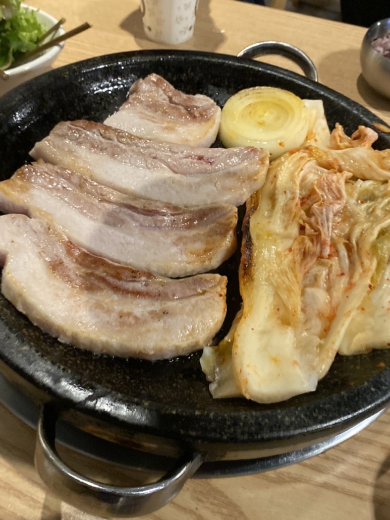 돼지병장 이미지