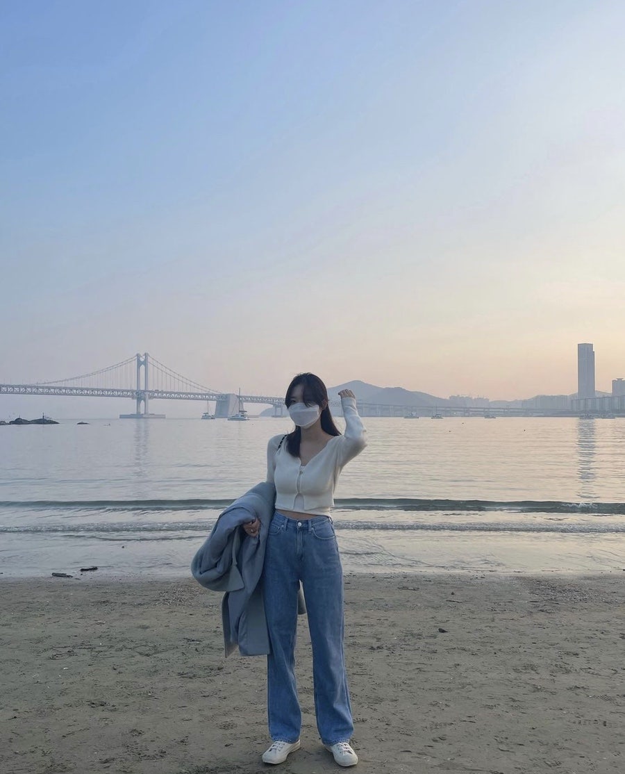 봄브로우 이미지