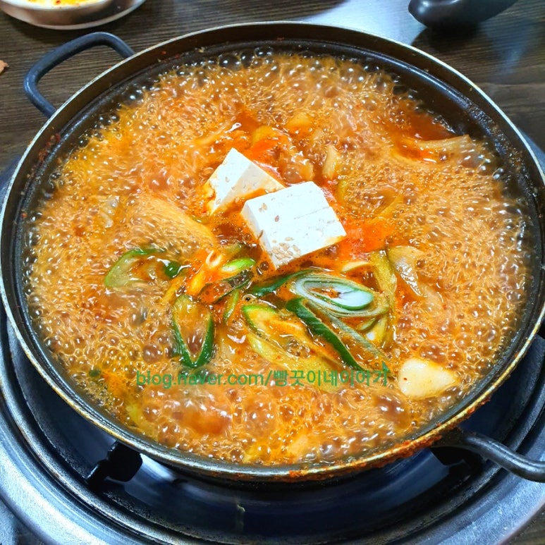 대패창고 이미지