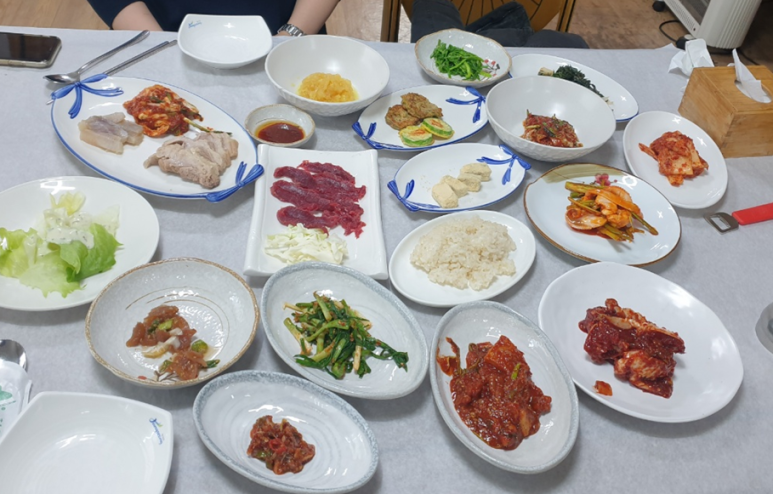 유진한정식 이미지