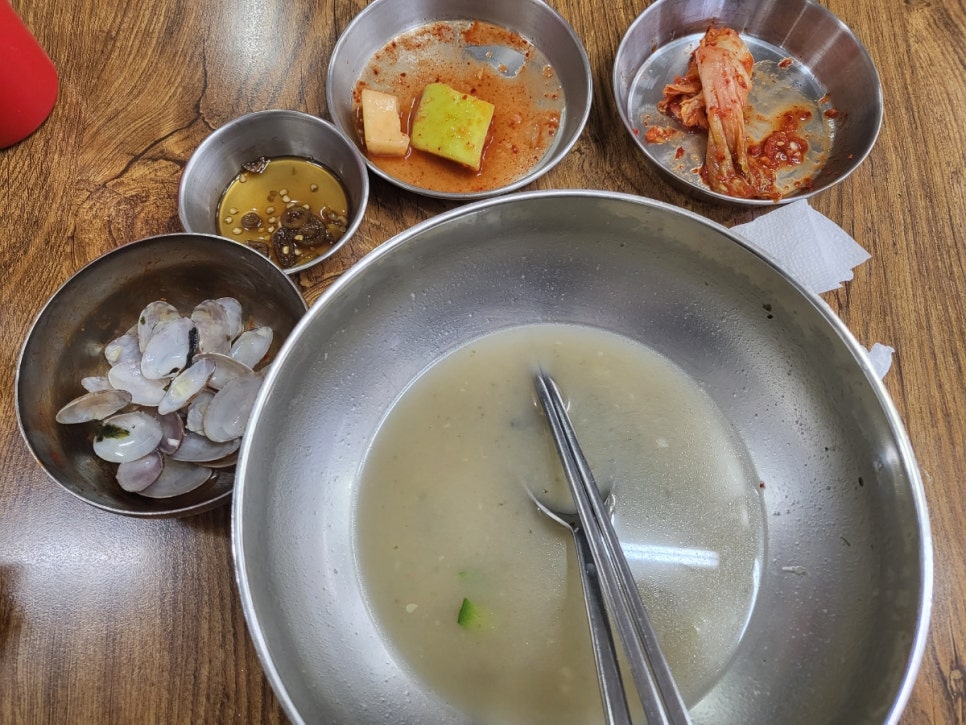 사랑방손칼국수 이미지