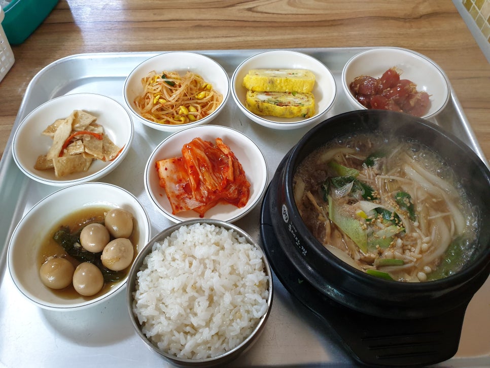 엄마돈국수 이미지