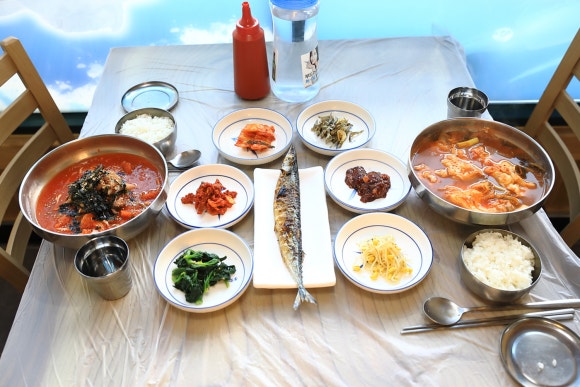 동해곰치 이미지