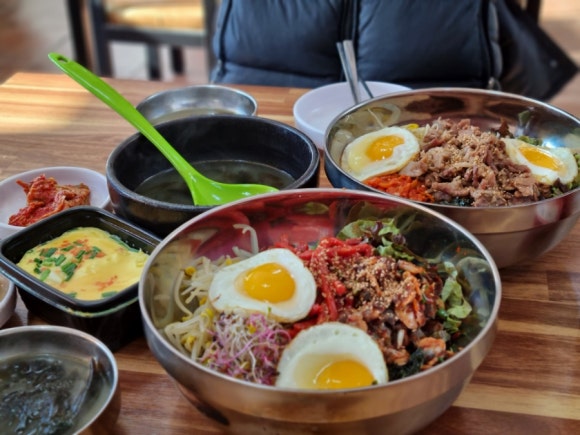 꼬기만땅 점보비빔밥 거제고현점 이미지