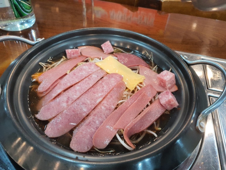 부대찌개VS삼겹살해뜰면 이미지
