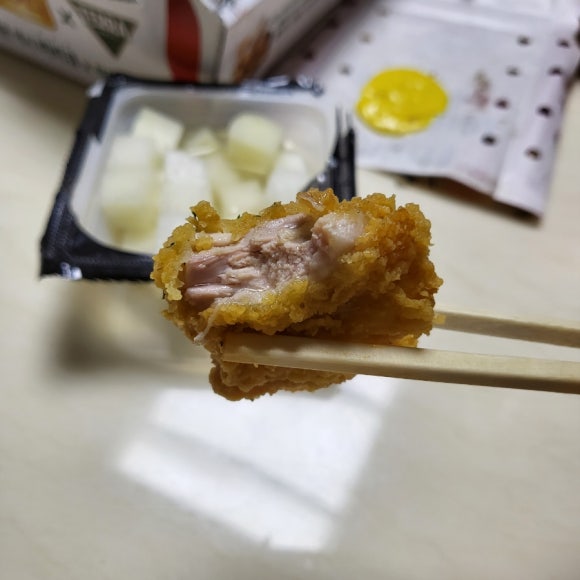 비비큐치킨고현 이미지