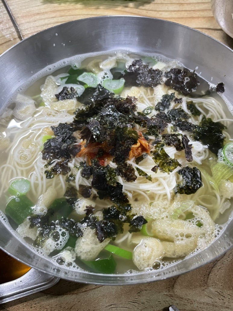 청솔로스 이미지