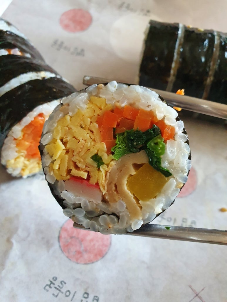 동글이김밥 이미지