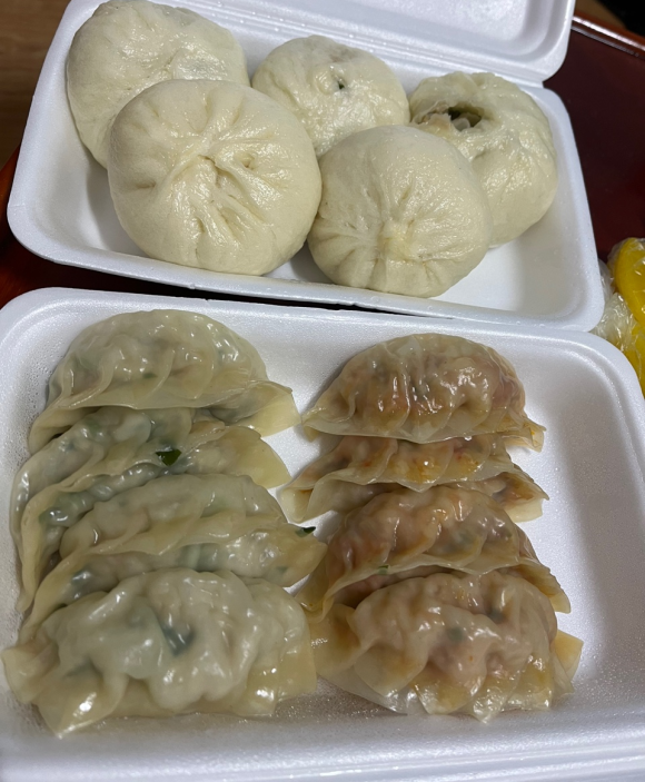 이계절 손만두 이미지