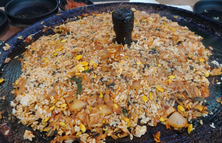 유장군솥뚜껑삼겹살 이미지