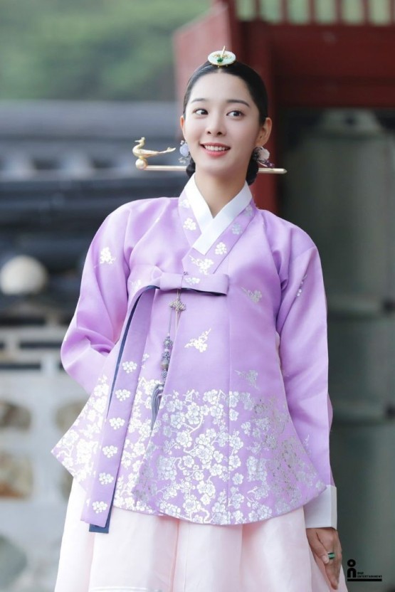 화진한복 이미지