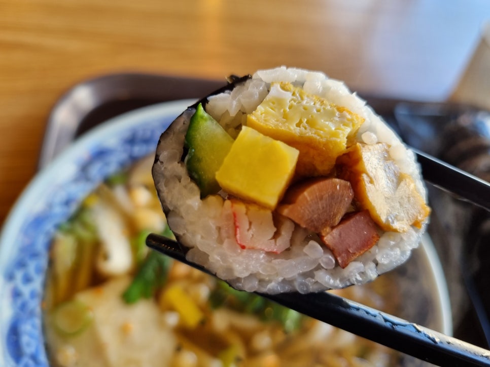 황김밥우동 이미지