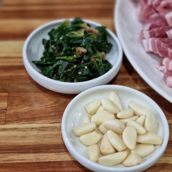 준주인삼도야지 이미지