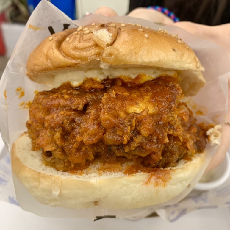 치킨버거클럽 이미지