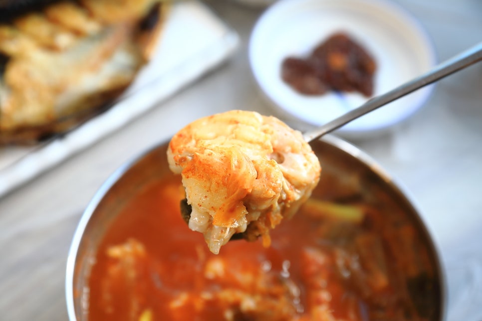 동해곰치 이미지