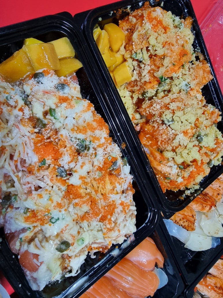 스시벅스연어가맛있는 이미지