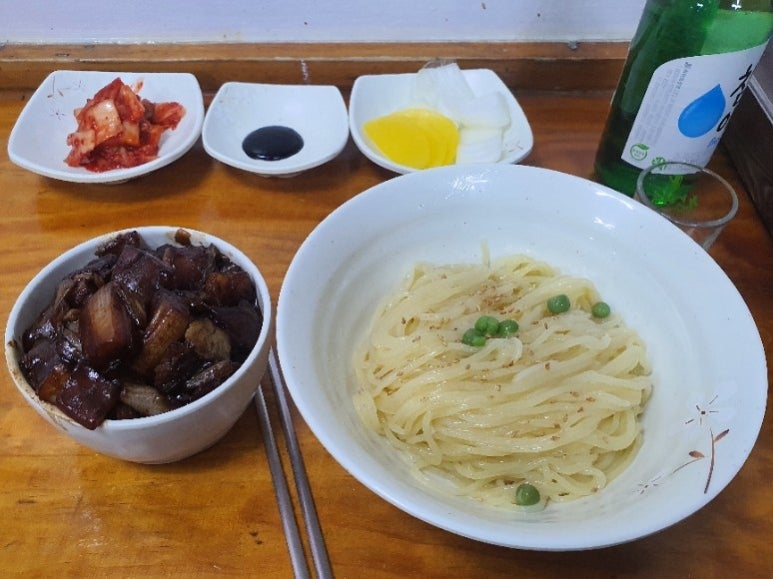 옛날즉석우동짜장 이미지