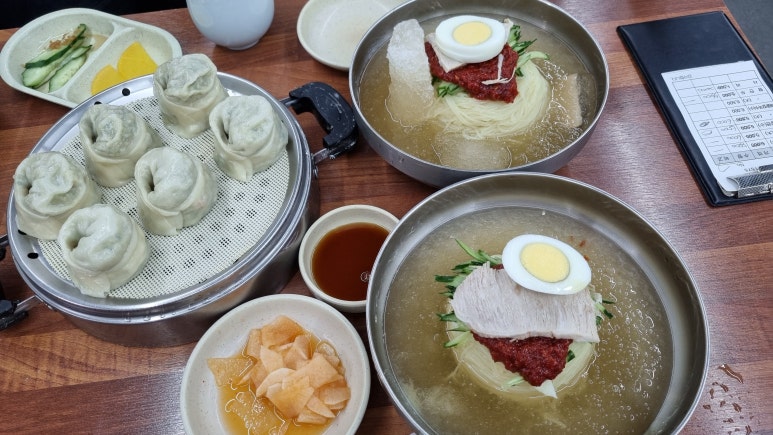 초량밀면 이미지